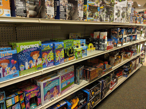 Gift Shop «Shady Maple Gift Shop», reviews and photos, 129 Toddy Dr, East Earl, PA 17519, USA