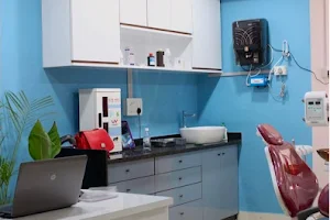 Amatullah Dental Care and Implant Clinic image