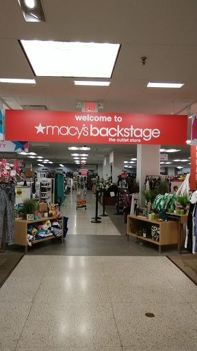 Shopping Mall «Roosevelt Mall», reviews and photos, 2339 Cottman Ave #1, Philadelphia, PA 19149, USA