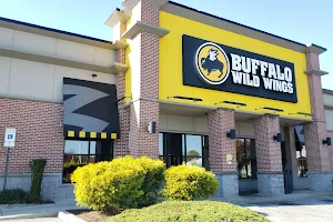 Buffalo Wild Wings image