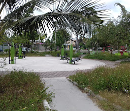PARQUE DE LA REG 100 photo