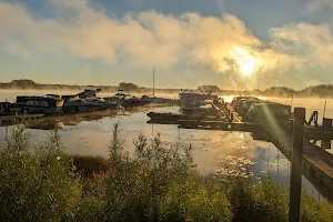 Marina Les Berges image