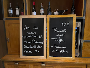 Photo n°7 de Pizza Vesuvio - George V à Paris ()