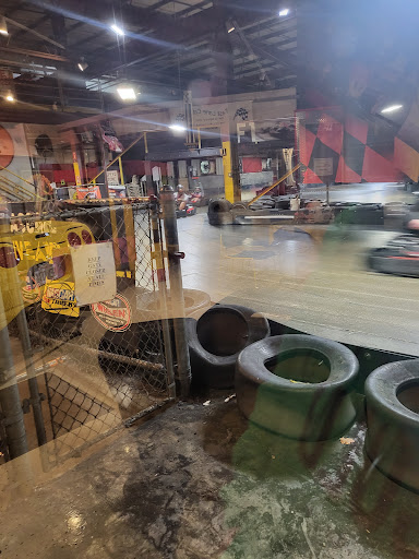 Amusement Center «Traxx Indoor Raceway», reviews and photos, 4329 Chennault Beach Rd, Mukilteo, WA 98275, USA