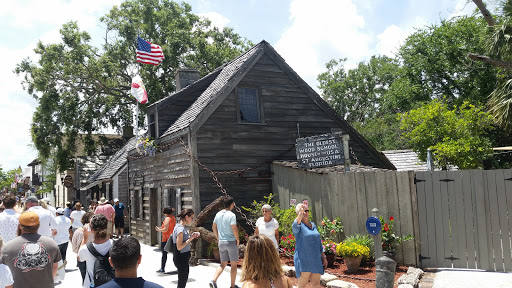 Cigar Shop «Stogies Smoke Shop», reviews and photos, 6 St George St #105, St Augustine, FL 32084, USA
