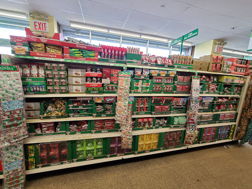 Dollar Store «Dollar Tree», reviews and photos, 21450 Jamaica Ave, Queens Village, NY 11428, USA