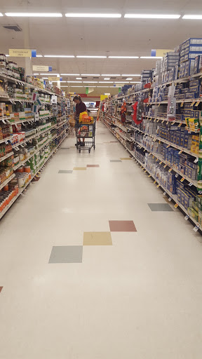 Grocery Store «Super Stop & Shop», reviews and photos, 228 King St, Northampton, MA 01060, USA