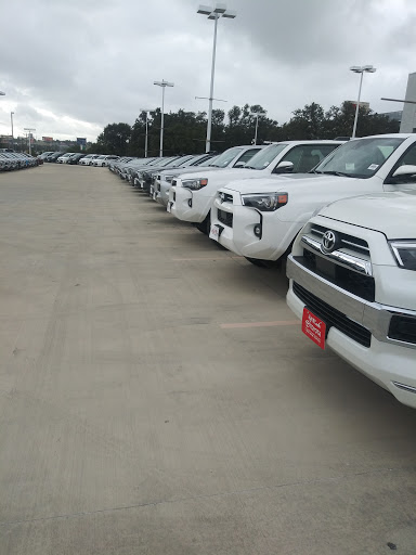 Toyota Dealer «Red McCombs Toyota», reviews and photos, 13526 Interstate 10 Frontage Rd, San Antonio, TX 78249, USA