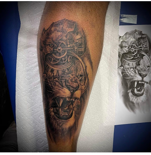 Tattoo Shop «Royal Flush Tattoos», reviews and photos, 2600 Poplar Ave, Memphis, TN 38112, USA