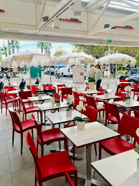 Atmosphère du Restaurant de hamburgers Steak n' Shake Cannes Croisette - n°20