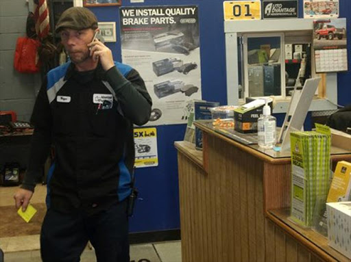 Auto Repair Shop «Advantage Auto Solutions», reviews and photos, 305 E Clifty Dr, Madison, IN 47250, USA