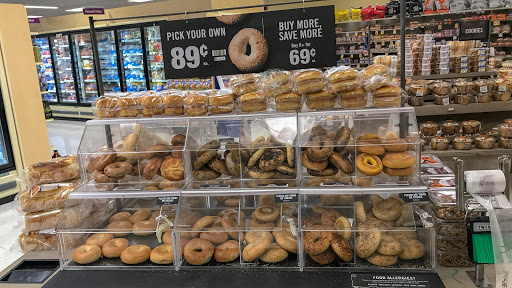 Grocery Store «Stop & Shop», reviews and photos, 32 Lyman St, Westborough, MA 01581, USA