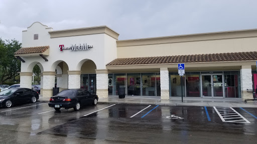 Cell Phone Store «T-Mobile», reviews and photos, 4432 Weston Rd, Davie, FL 33331, USA