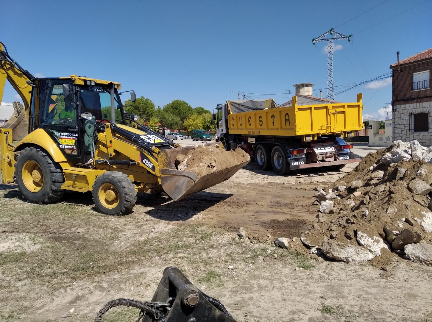 Contenedores y Excavaciones Cuesta