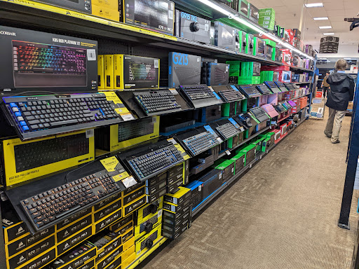 Electronics Store «Micro Center», reviews and photos, 8000 E Quincy Ave, Denver, CO 80237, USA