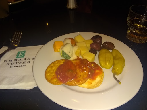 Hotel «Embassy Suites by Hilton Walnut Creek», reviews and photos, 1345 Treat Blvd, Walnut Creek, CA 94597, USA