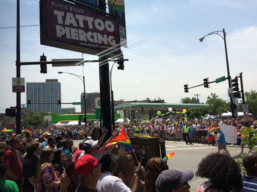 Tattoo Shop «Royal Flesh Tattoo and Piercing», reviews and photos, 4005 N Broadway St, Chicago, IL 60613, USA