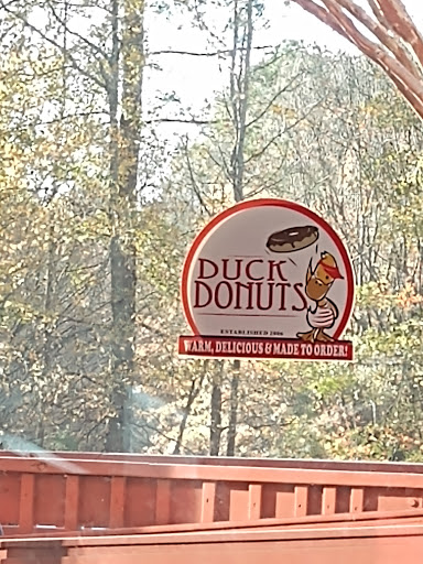 Donut Shop «Duck Donuts», reviews and photos, 100 Wrenn Dr #101, Cary, NC 27511, USA