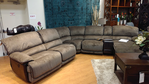 Shopping Mall «Langhorne Square Shopping Center», reviews and photos, Old Lincoln Highway Route 1, Levittown, PA 19056, USA