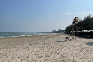 Cha-am beach image