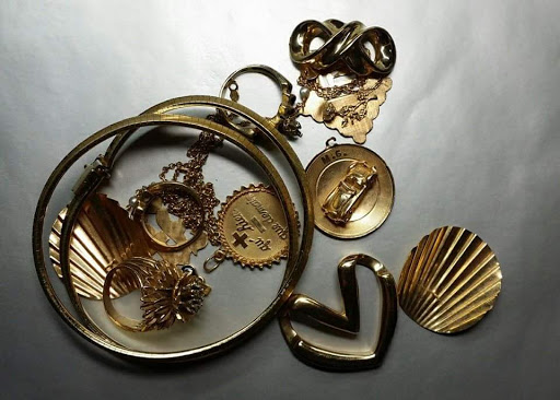 Jewelry Buyer «Promenade Jewelers», reviews and photos, 10051 Cleary Blvd, Plantation, FL 33324, USA