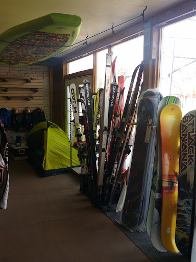 Outdoor Sports Store «Durango Outdoor Exchange», reviews and photos, 546 E College Dr, Durango, CO 81301, USA