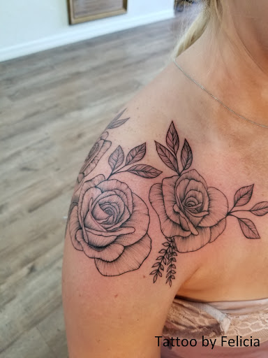 Explore rockabilly tattoo ideas, creative tattoo ideas in Fort Myers, available at Tiger Lotus Tattoo and Piercing