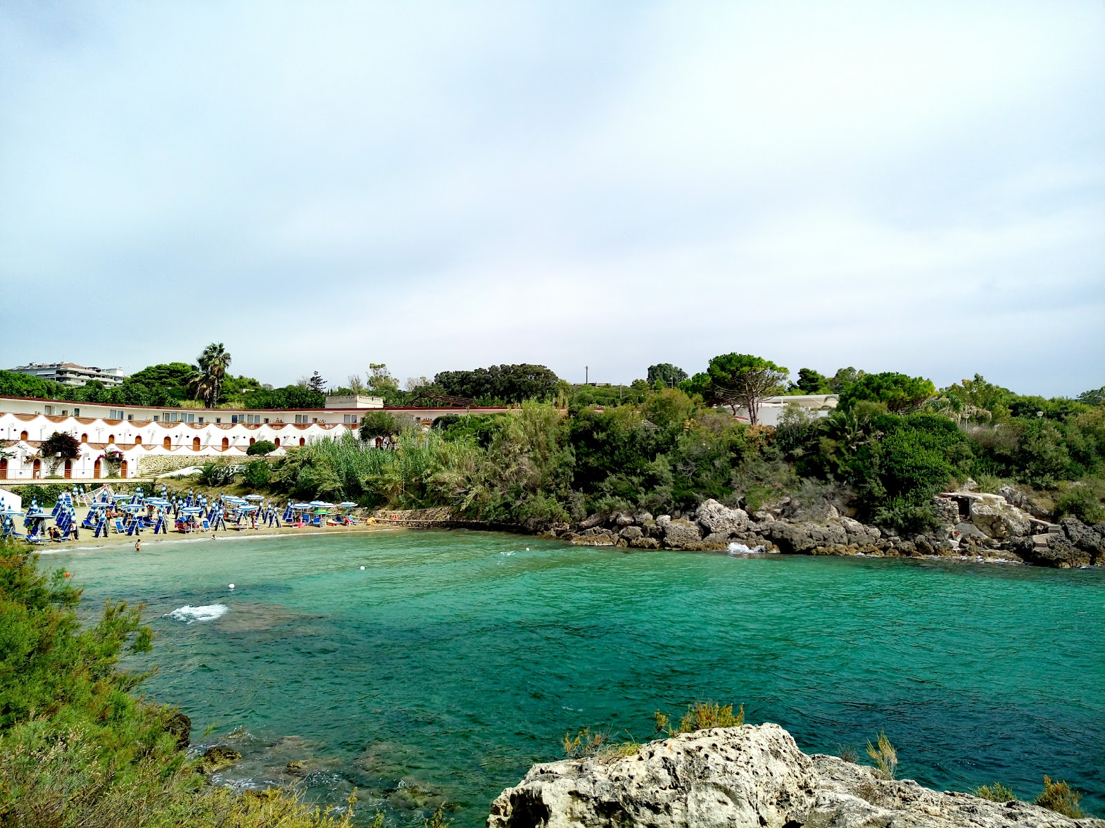 Foto di Mon Reve Hotel beach con micro baia