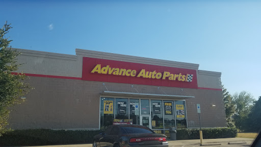 Auto Parts Store «Advance Auto Parts», reviews and photos, 152 W Debbie Ln, Mansfield, TX 76063, USA