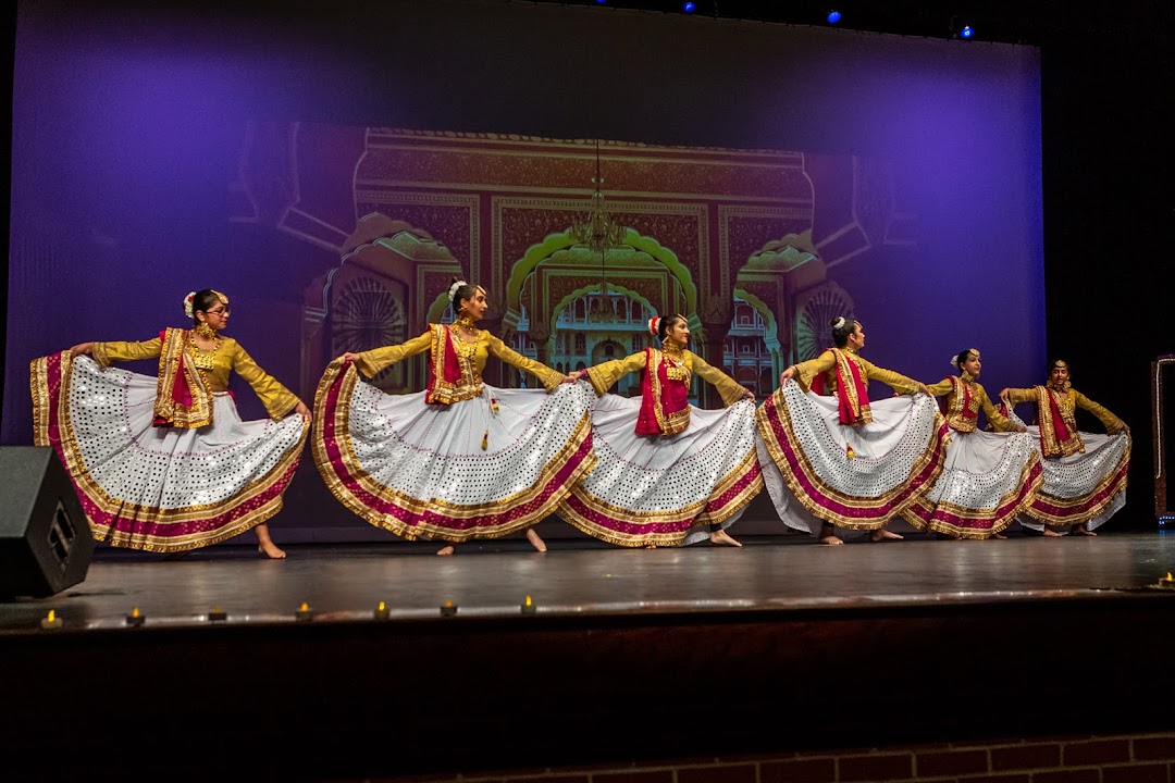 Sargam Dance School - Bharatnatyam Bollywood