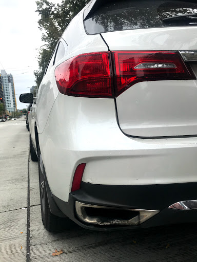 Auto Body Shop «ABRA Auto Body & Glass», reviews and photos, 300 Wilkes Ave, Bremerton, WA 98312, USA