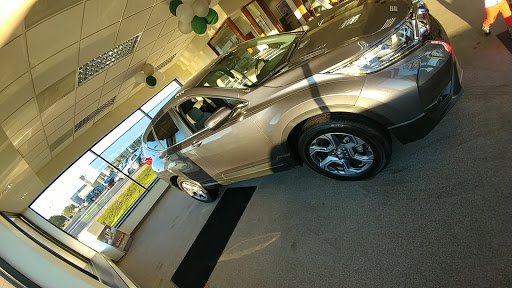 Honda Dealer «Troy Honda», reviews and photos, 1835 Maplelawn Dr, Troy, MI 48084, USA