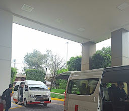 Sala de Exposiciones Terminal 2 photo