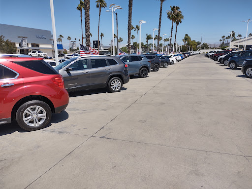 Used Car Dealer «Fritts Ford», reviews and photos, 8000 Auto Dr, Riverside, CA 92504, USA