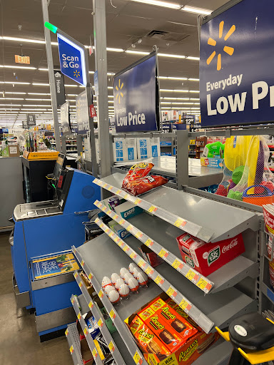 Department Store «Walmart Supercenter», reviews and photos, 7400 Guilford Dr, Frederick, MD 21704, USA