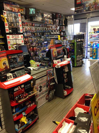 Video Game Store «GameStop», reviews and photos, 2351 SE Tualatin Valley Hwy #120, Hillsboro, OR 97123, USA