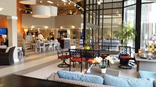 Furniture Store «Ashley HomeStore», reviews and photos, 168 Daniel Webster Hwy, Nashua, NH 03060, USA