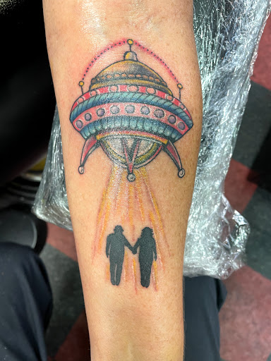 Tattoo Shop «Hall of Tattoos», reviews and photos, 328 E Main St, Norman, OK 73069, USA