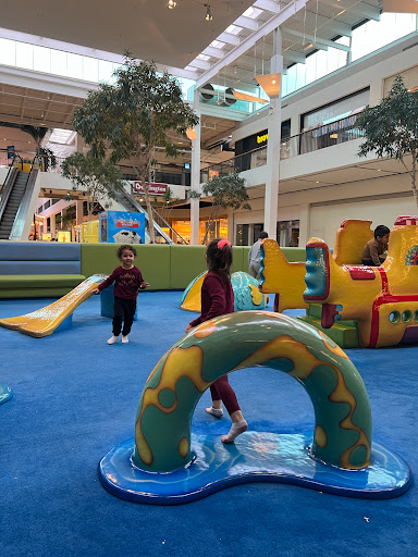 Shopping Mall «Plymouth Meeting Mall», reviews and photos, 500 W Germantown Pike, Plymouth Meeting, PA 19462, USA