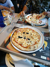Plats et boissons du Restaurant Pizzeria - Brasserie - Bar - PMU 