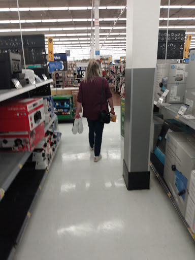 Discount Store «Walmart», reviews and photos, 164 Danbury Rd, New Milford, CT 06776, USA