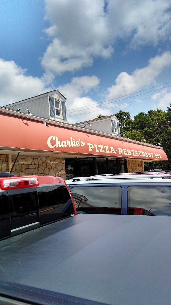 Charlie's Pizza 08759