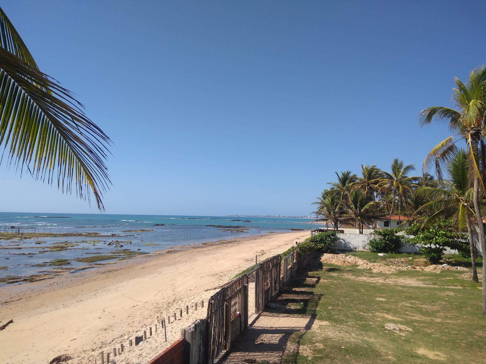 Praia de Guaxuma'in fotoğrafı - rahatlamayı sevenler arasında popüler bir yer