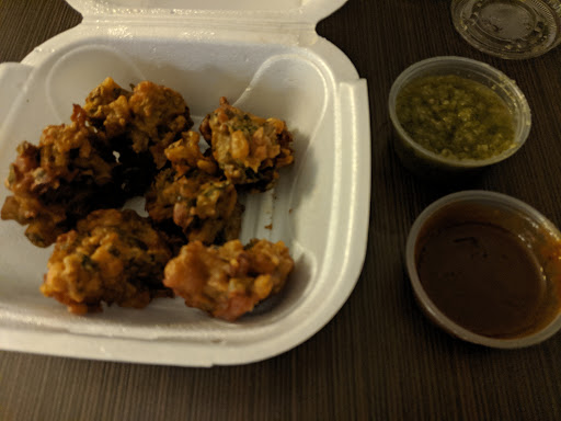 Indian Restaurant «Maharaja», reviews and photos, 1550 N Farwell Ave, Milwaukee, WI 53202, USA