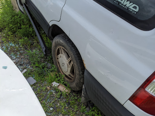 Salvage Yard «EZ Pull & Save Auto Parts», reviews and photos, 2401 Summer Valley Rd, New Ringgold, PA 17960, USA