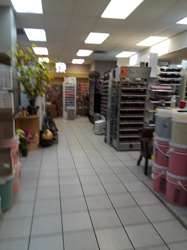 Beauty Supply Store «Twin City Nail Supply», reviews and photos, 455 University Ave W, St Paul, MN 55103, USA