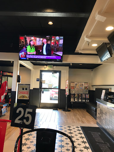 Pizza Restaurant «Round Table Pizza», reviews and photos, 815 1st St, Gilroy, CA 95020, USA