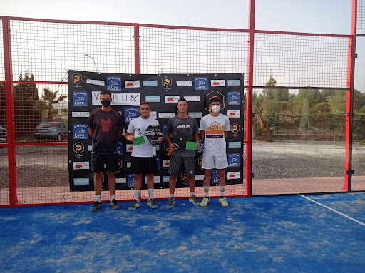 Padel 4 La Mirada