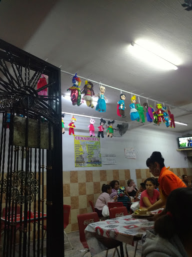 Cenaduría las Piñatas