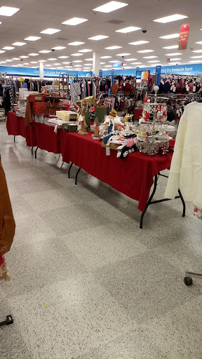 Clothing Store «Ross Dress for Less», reviews and photos, 1237 E Golf Rd, Schaumburg, IL 60173, USA